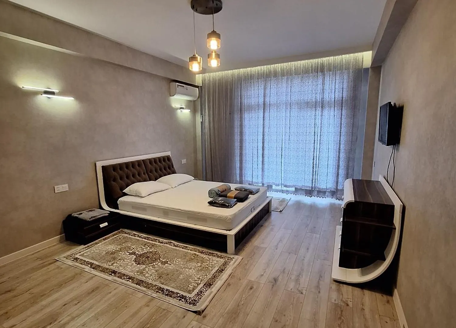 3-Х Комнатная Студия Baku Apartment