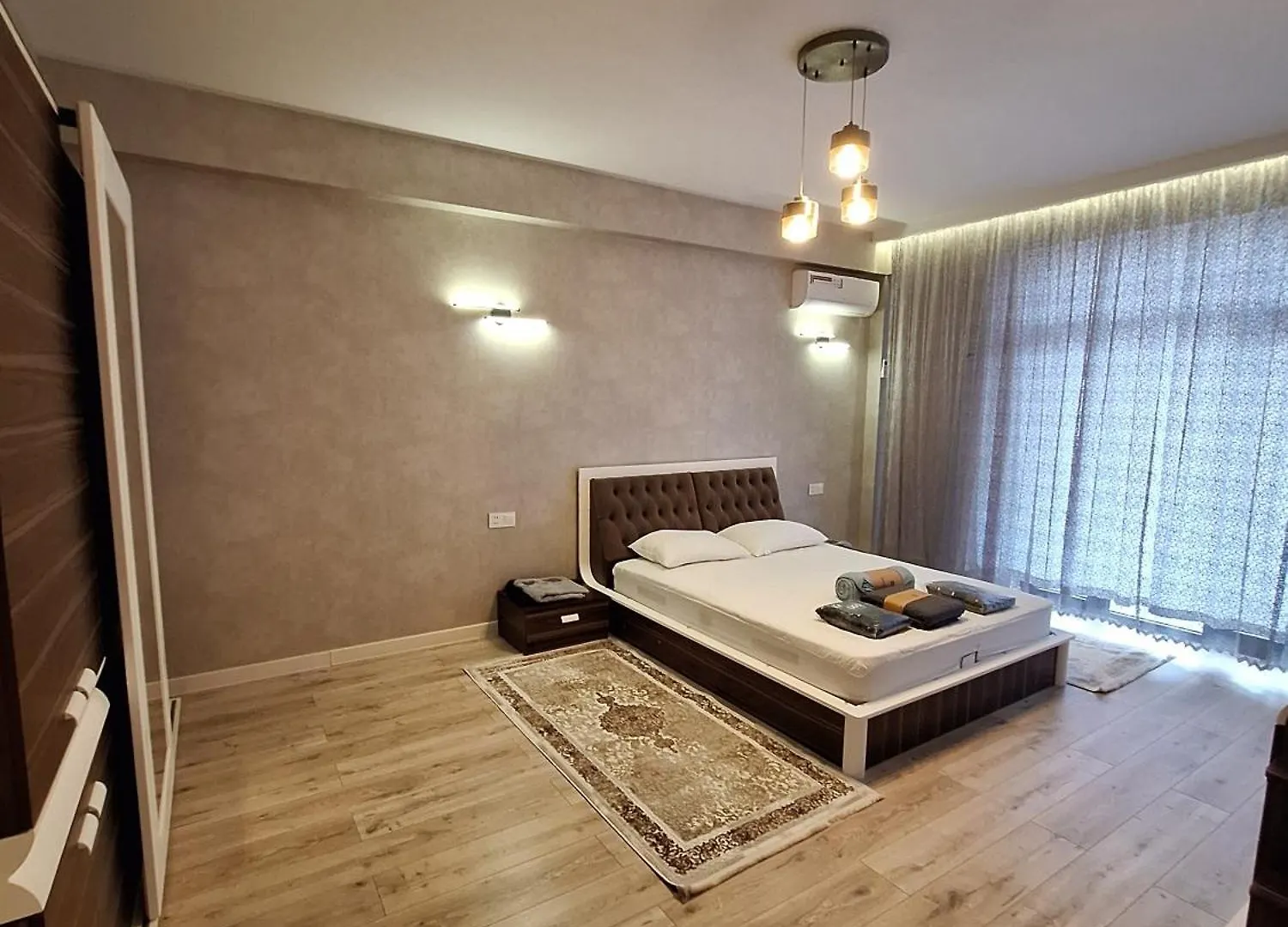 3-Х Комнатная Студия Baku Apartment